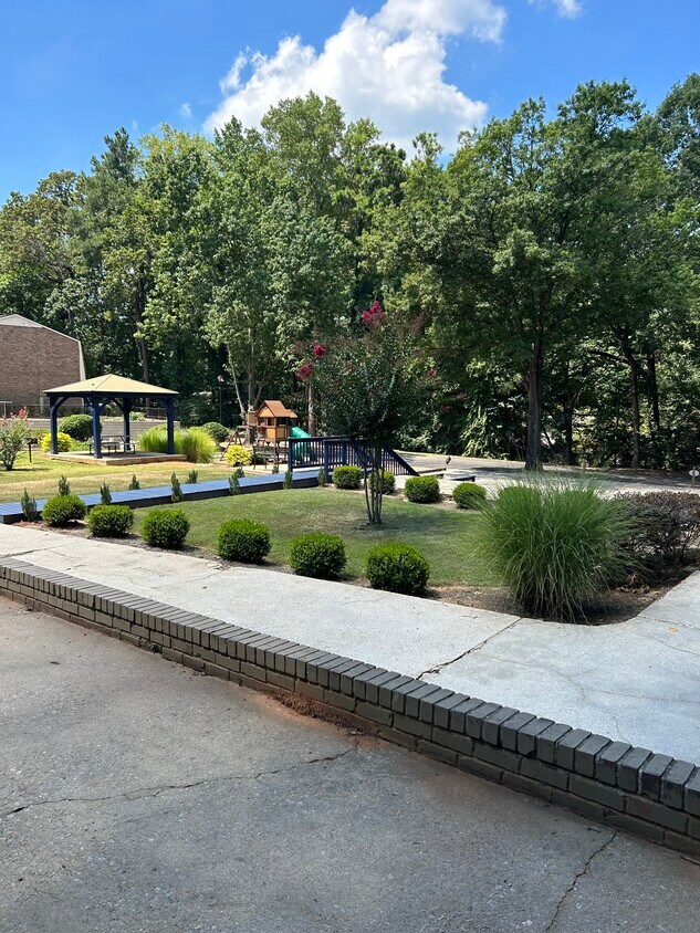 Stonegate Townhomes 296 Roy Huie Rd, Riverdale, GA