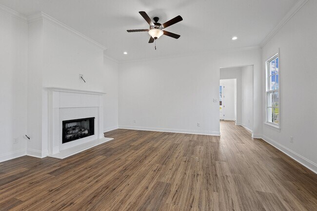 13820 Tideland Dr, Baton Rouge, LA 70810 - photo 4