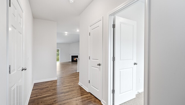 201 Ridge Climb Trail unit 36209001, Greer, SC 29651 - photo 4