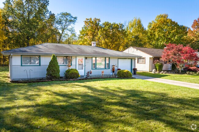 Simple Ranch style homes can be found throughout McGuffey Heights.