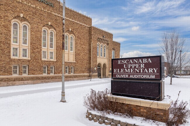 Many students attend the Escanaba Upper Elementary School in downtown.