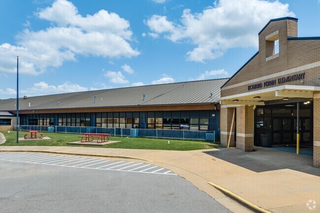The entrance of Howard Perrin Elementary. The school serves children living in Benton Arkansas.