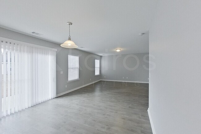 108 Ebenezer Blf Way, Springfield, GA 31329 - photo 4