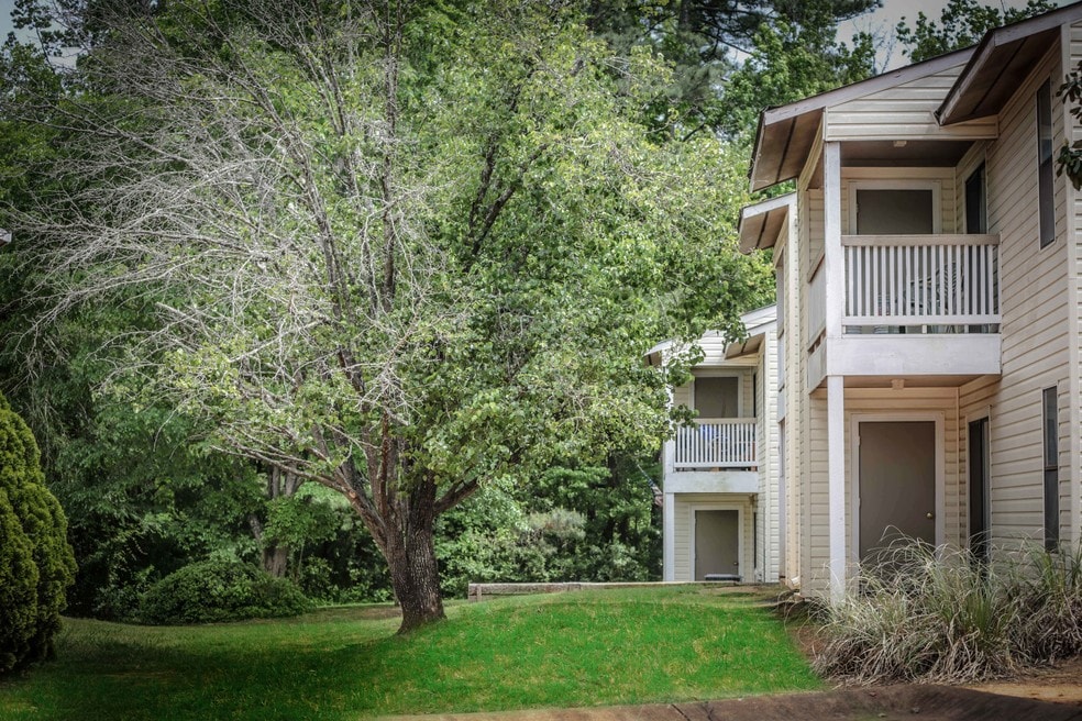 Shadowood West, Macon, GA 31210 - photo 2