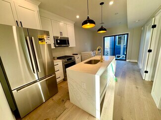 48 Woodward St, Boston, MA 02127