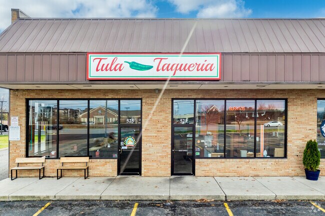 Tula Taqueria Mexican restaurant near Worthington Crossing is a neighborhood favorite.