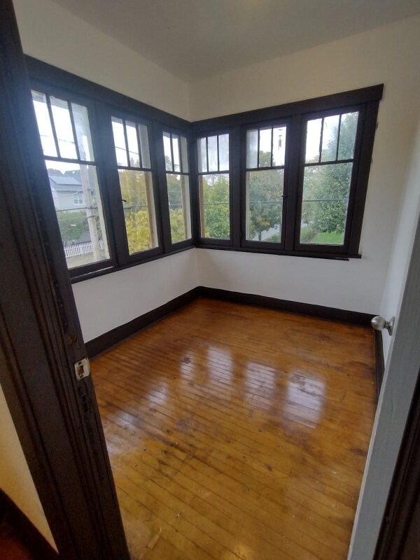265 Percy St Unit 2N, Elgin, IL 60120