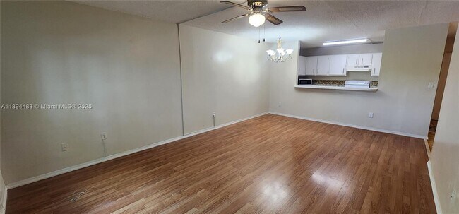 14850 Naranja Lakes Blvd unit B2J, Homestead, FL 33032 - photo 5