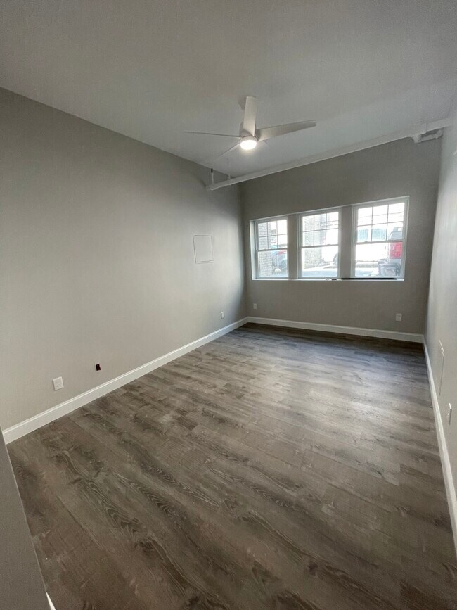 415 Washington St unit 1, Brookline, MA 02446 - photo 4