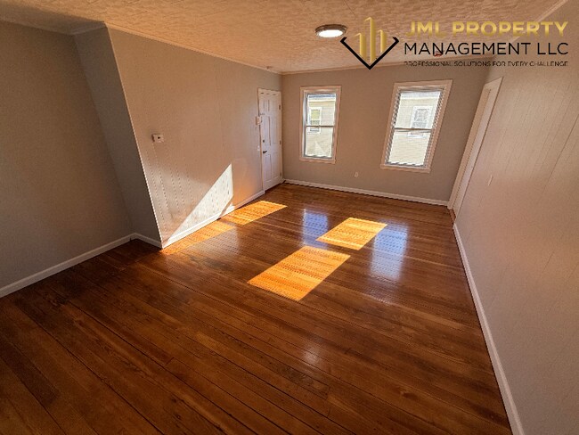 52 Pitman St unit 3F, Fall River, MA 02723 - photo 2