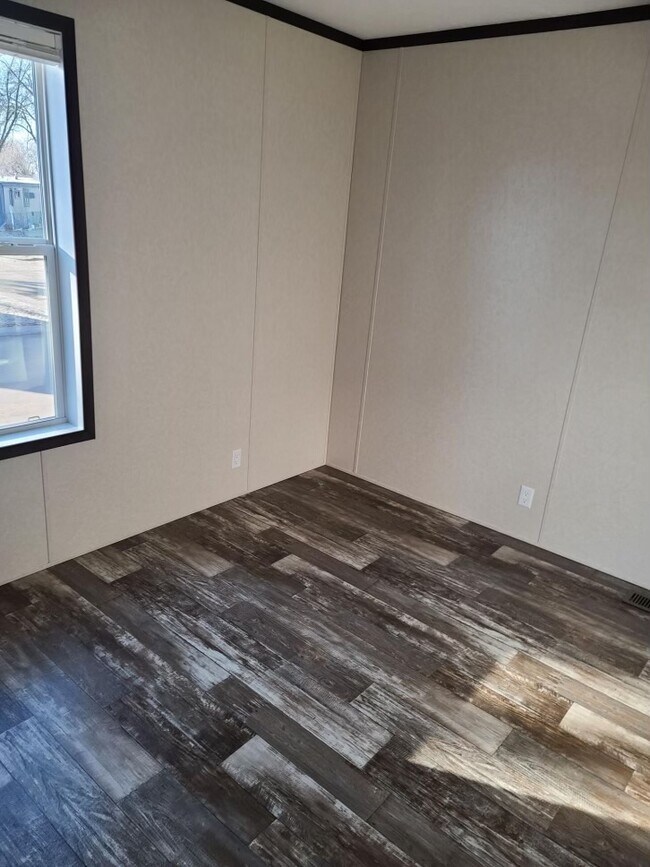 55 Arbor St, Saint Cloud, MN 56301 - photo 3