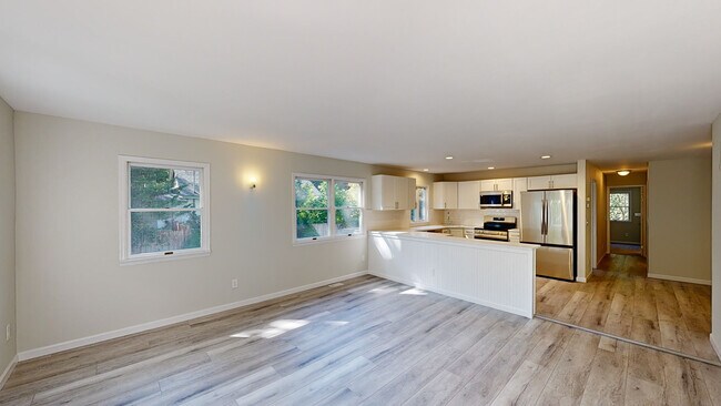 9 Isis Rd, Rocky Point, NY 11778 - photo 2