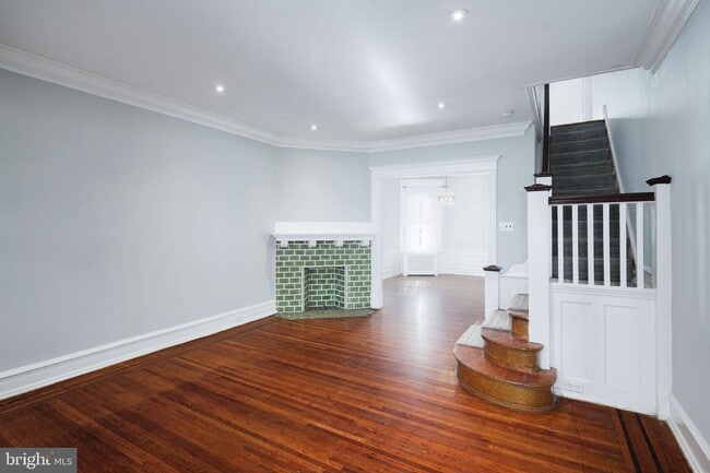 5_LIVING_ROOM_1