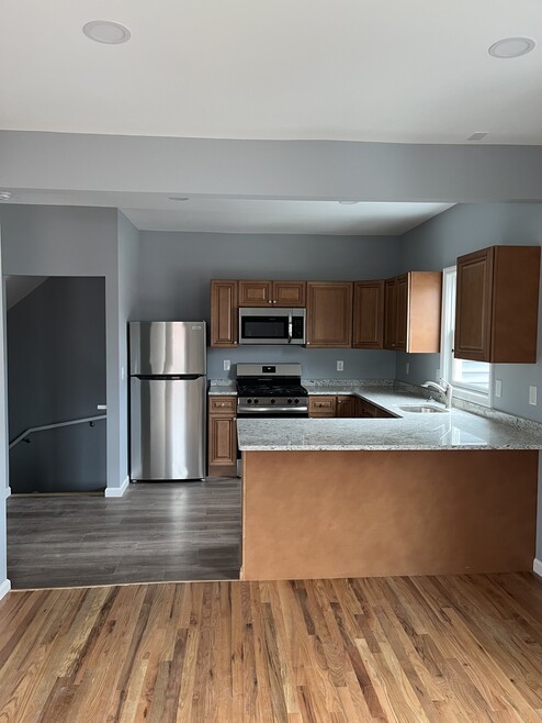 41 Henry St unit 41 Henry 2nd fl, Haledon, NJ 07508 - photo 1