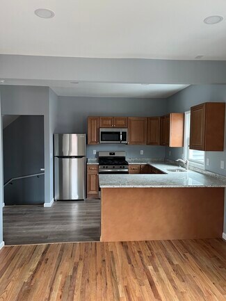 41 Henry St Unit 41 Henry 2nd fl, Haledon, NJ 07508