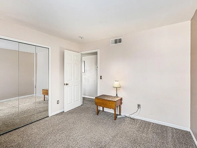 151 Commons Cir, Saline, MI 48176 - photo 2