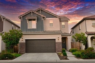 2580 N Mcarthur Ave, Fresno, CA 93727