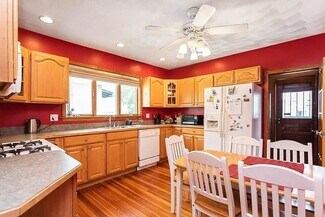 42 Sunset Rd Unit 2, Somerville, MA 02144