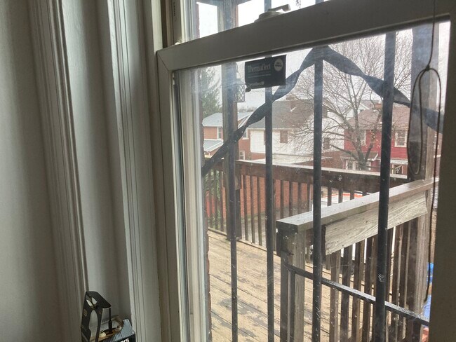 5120 Friendship Ave unit 2, Pittsburgh, PA 15224 - photo 3