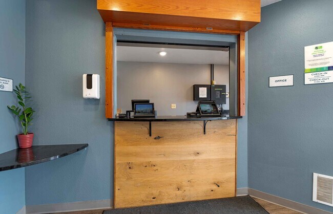 4020 Hauck Rd, Cincinnati, OH 45241 - photo 7