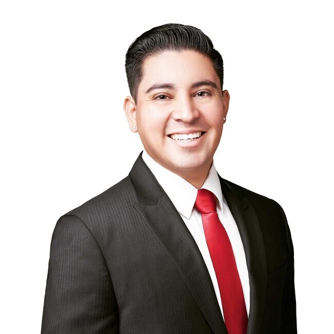 Agent Photo