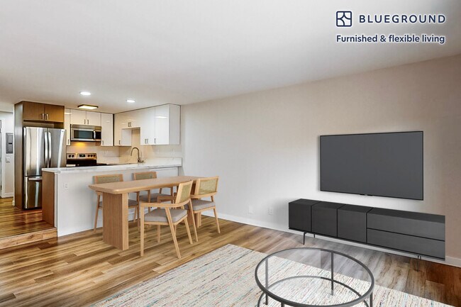 2106 Manhattan Beach Blvd unit FL0-ID10198A, Redondo Beach, CA 90278 - photo 3