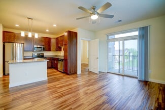 1240 Stonewood Crossing, Sun Prairie, WI 53590
