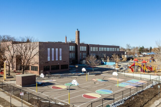 Beach Court Elementary in Chaffee Park includes a student playground.