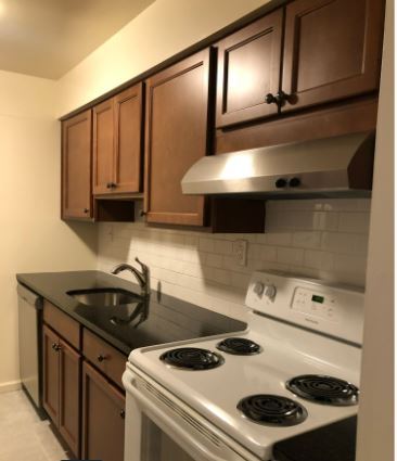 10 Pine St, Montclair, NJ 07042