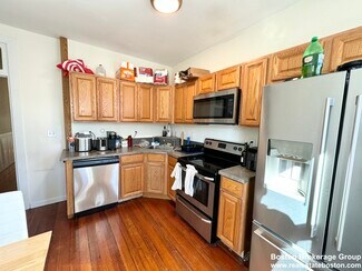 3 Folsom Ave Unit 3, Boston, MA 02120