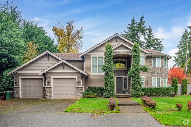 Maplewild showcases many modern Craftsman-style homes with timeless curb appeal.