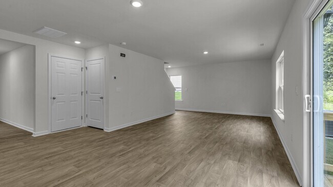 6041 Sodium St, Raleigh, NC 27610 - photo 7