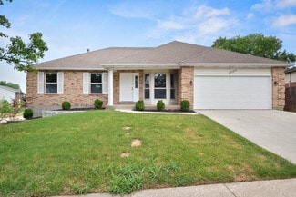 2506 England Town Rd, Saint Louis, MO 63129