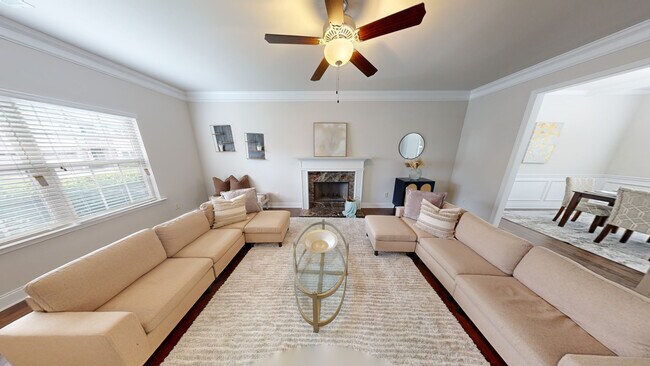 4190 Towncastle Ln, Buford, GA 30518 - photo 2