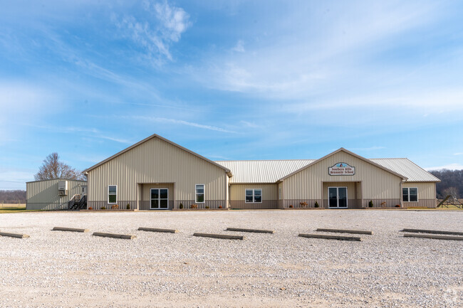 Southern Hills Mennonite School is a private school serving students K-8th grades.