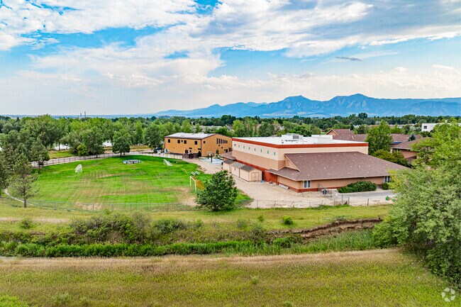 Boulder Jewish Day School is a Private Pre-K & Elementary School in Gunbarrel, Longmont CO.