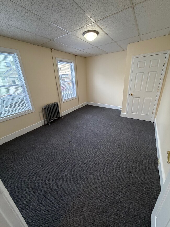 11 Gilbride Terrace unit 11 Gilbride Terrace, Lowell, MA 01851 - photo 4