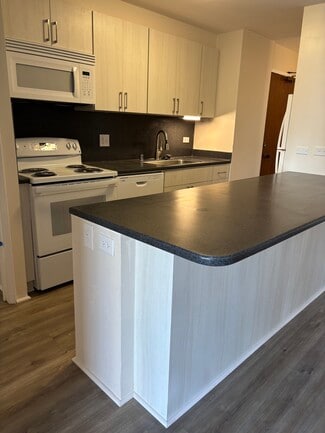 1778 Ala Moana Blvd Unit 1617, Honolulu, HI 96815