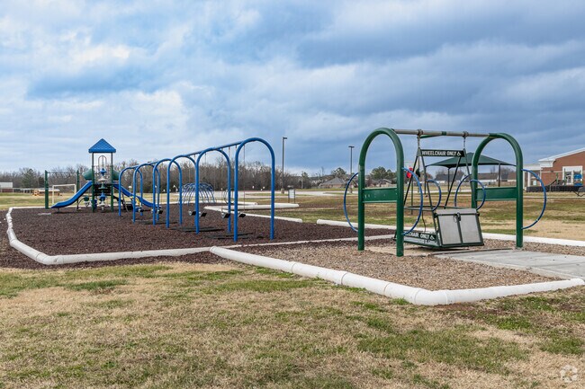 Linda Childers Knapp Elementary School has a large outdoor playground.