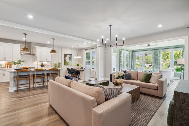 101 Pisces Dr unit 37521501, Yorktown, VA 23693 - photo 4