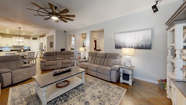 4842 S Hassett unit 7, Mesa, AZ 85212 - photo 2