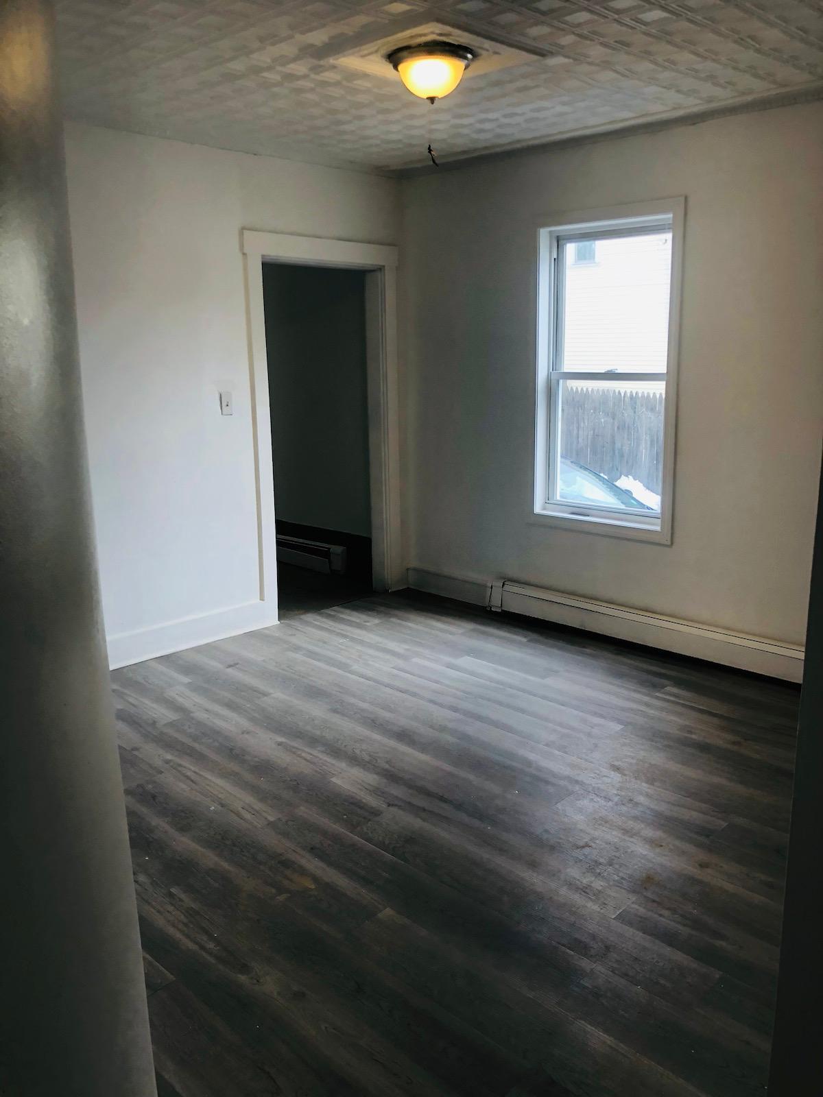 5 Lafayette St unit 5a, Rochester, NH 03867 - photo 1