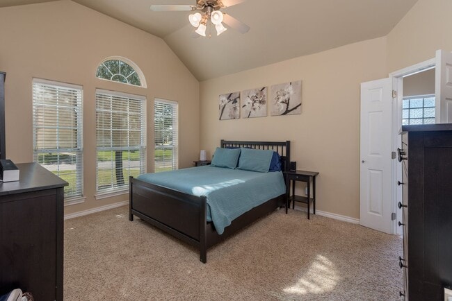 2388 Kendal Green Cir, College Station, TX 77845 - photo 7