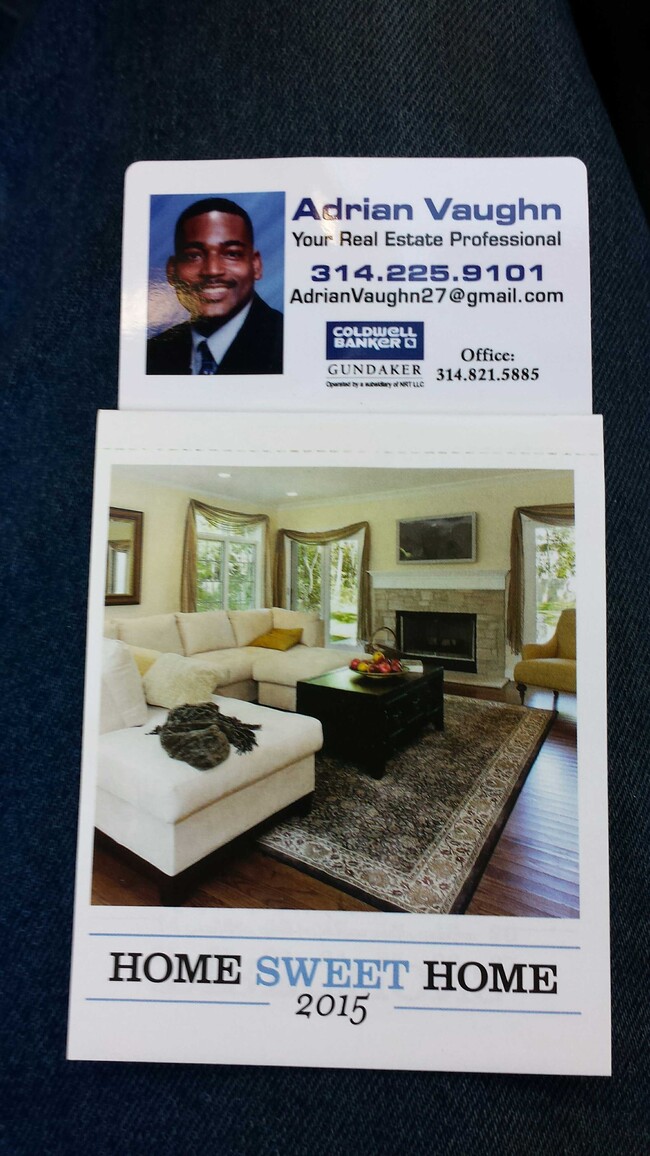 Agent Photo