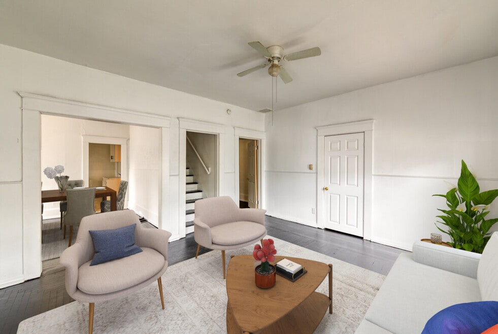 222 W Oakland Ave, Lansing, MI 48906 - photo 1