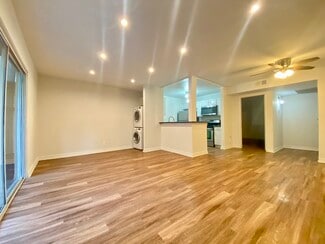 2330 N Cahuenga Blvd, Los Angeles, CA 90068