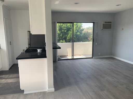 4901 Laurel Canyon Blvd unit 8, Valley Village, CA 91607 - photo 5