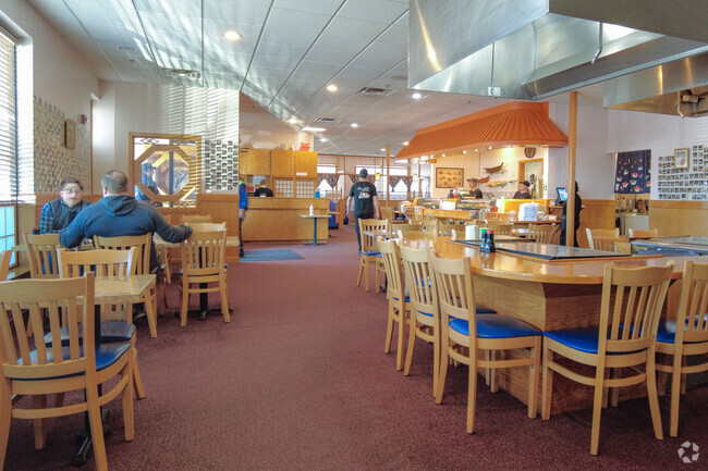 Prairie Lake residents can enjoy a nice lunch at Honada.