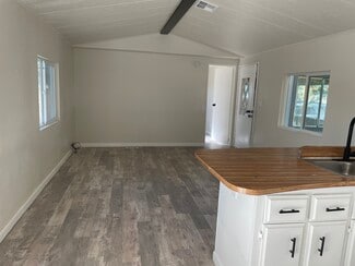 9037 E Rancho Vista Dr, Prescott Valley, AZ 86314