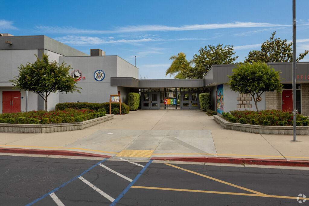 An entrance view of Adobe Bluffs Elementary School in Rancho Penasquitos.